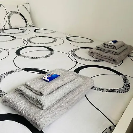 Lazur Apartament *