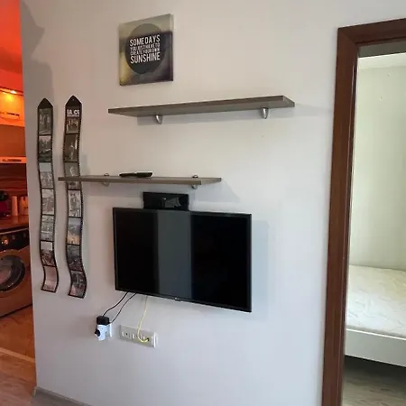 Lazur Apartament *